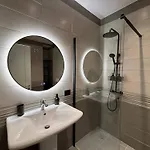 Apartamento New Chic Apartment,