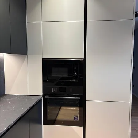 New Chic Apartment,