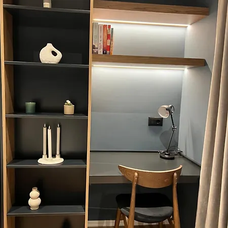 New Chic Apartment, Tirana